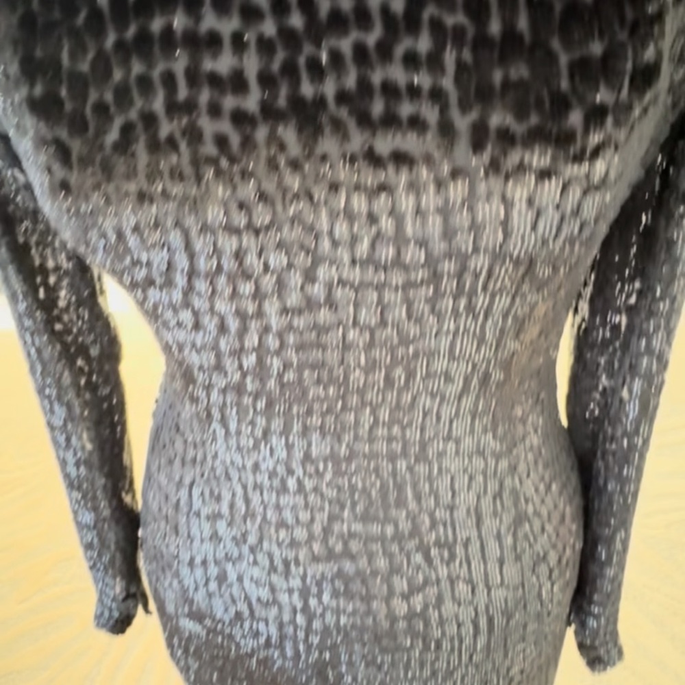 Vintage Black Velvet Textured Evening Dress with rhinestone details - Picture 6 of 10